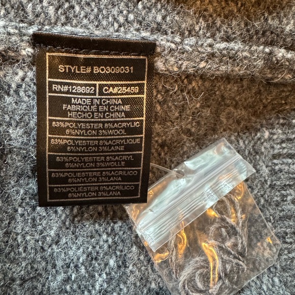 Steve Madden Charcoal Gray Knit Vest & Skirt Set | Size M | - Picture 7 of 7